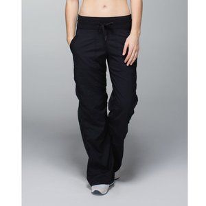 Lululemon black LINED dance studio pants III sz 6